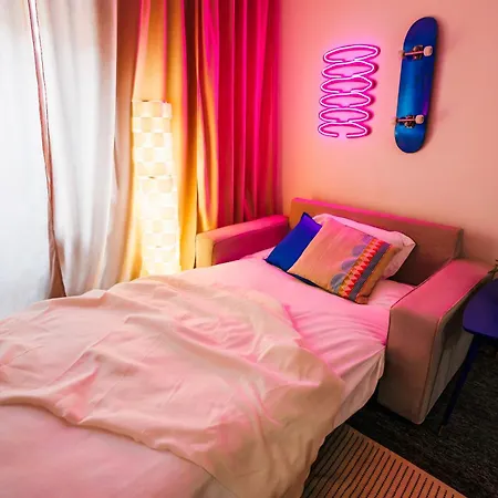 Velvet 120m2 With Foosball Old Town * Belgrado