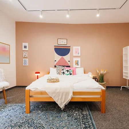 Velvet 120m2 With Foosball Old Town * Belgrado